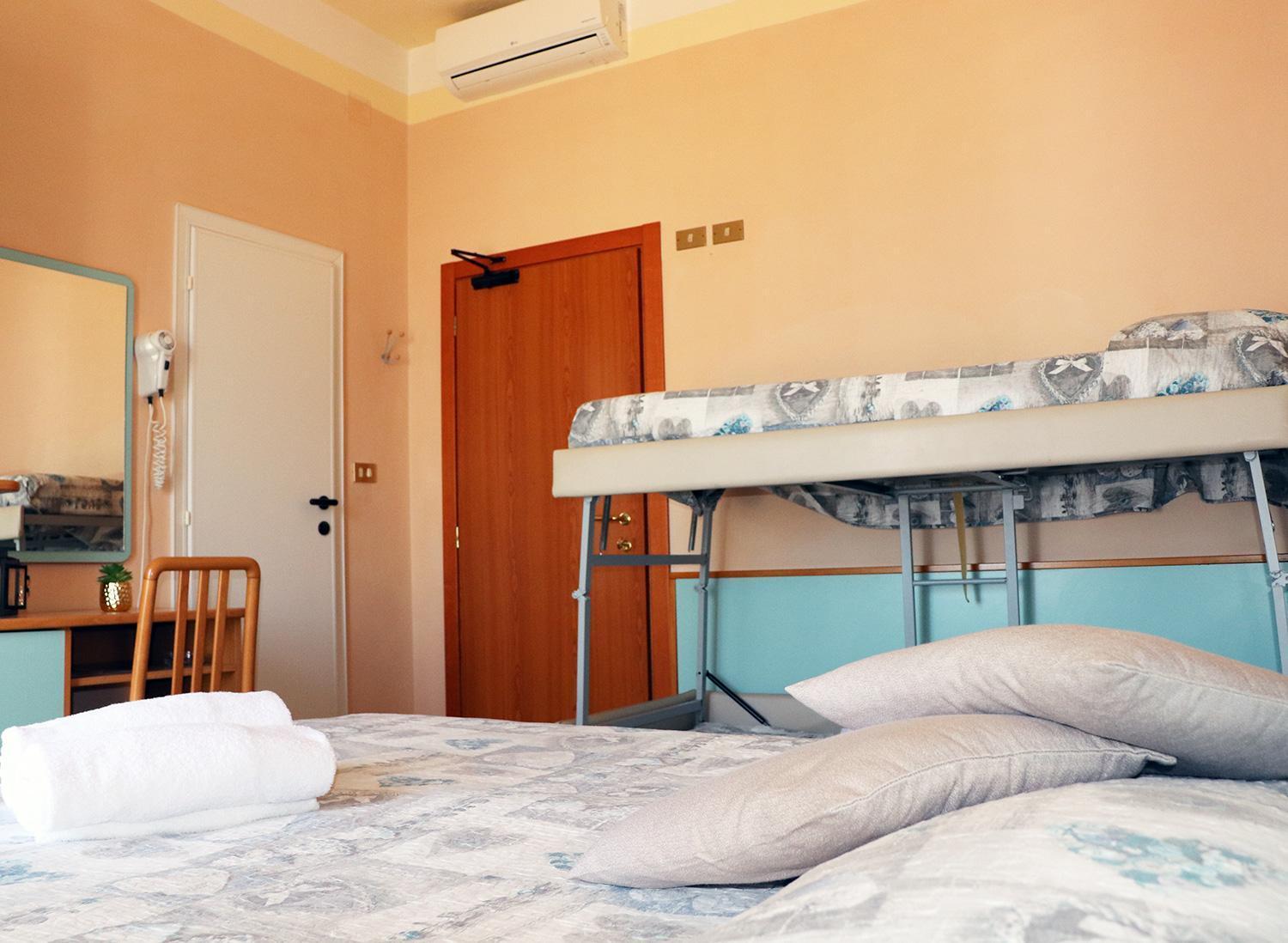 Hotel Barca D'Oro Bellaria-Igea Marina Bagian luar foto
